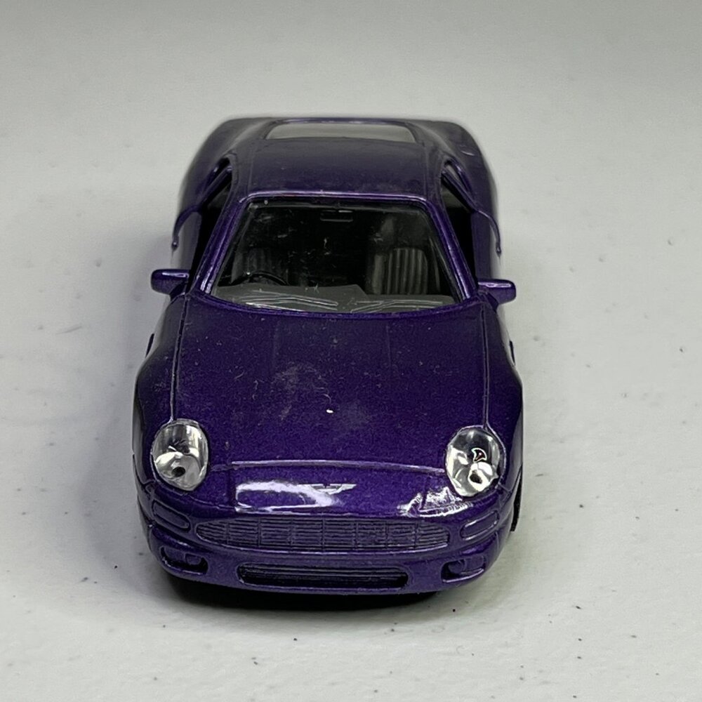Maisto Aston Martin DB7 Coupe Purple Diecast Model W/ Opening Doors, 1/40 Scale - Picture 2 of 11